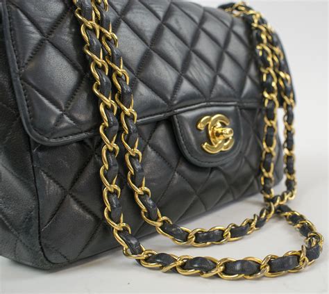 chanel iconic chain bag price